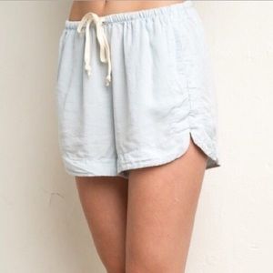 Brandy Melville Eve shorts